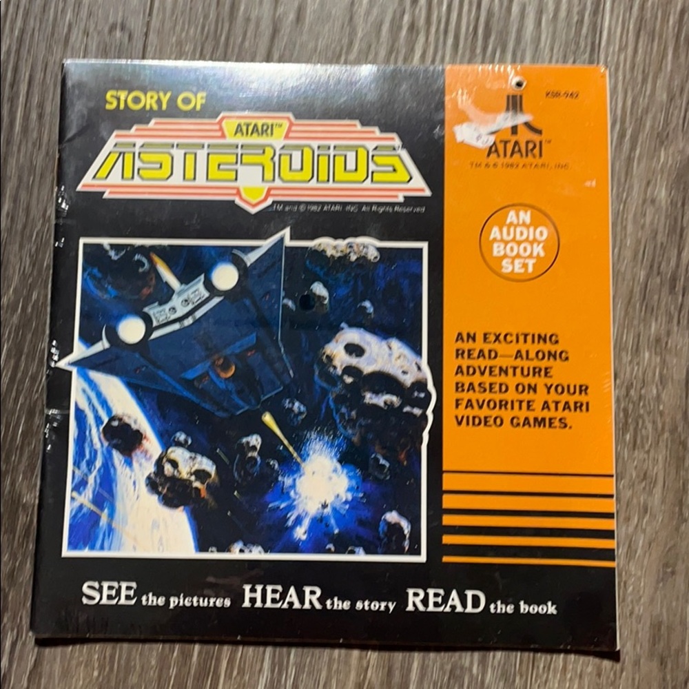 Vintage Atari Asteroids Record & Read along NEW
